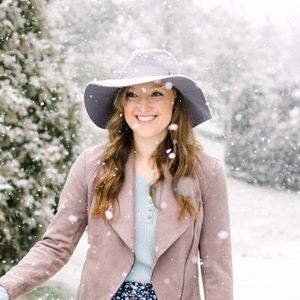 Meet your Posher, Tabitha